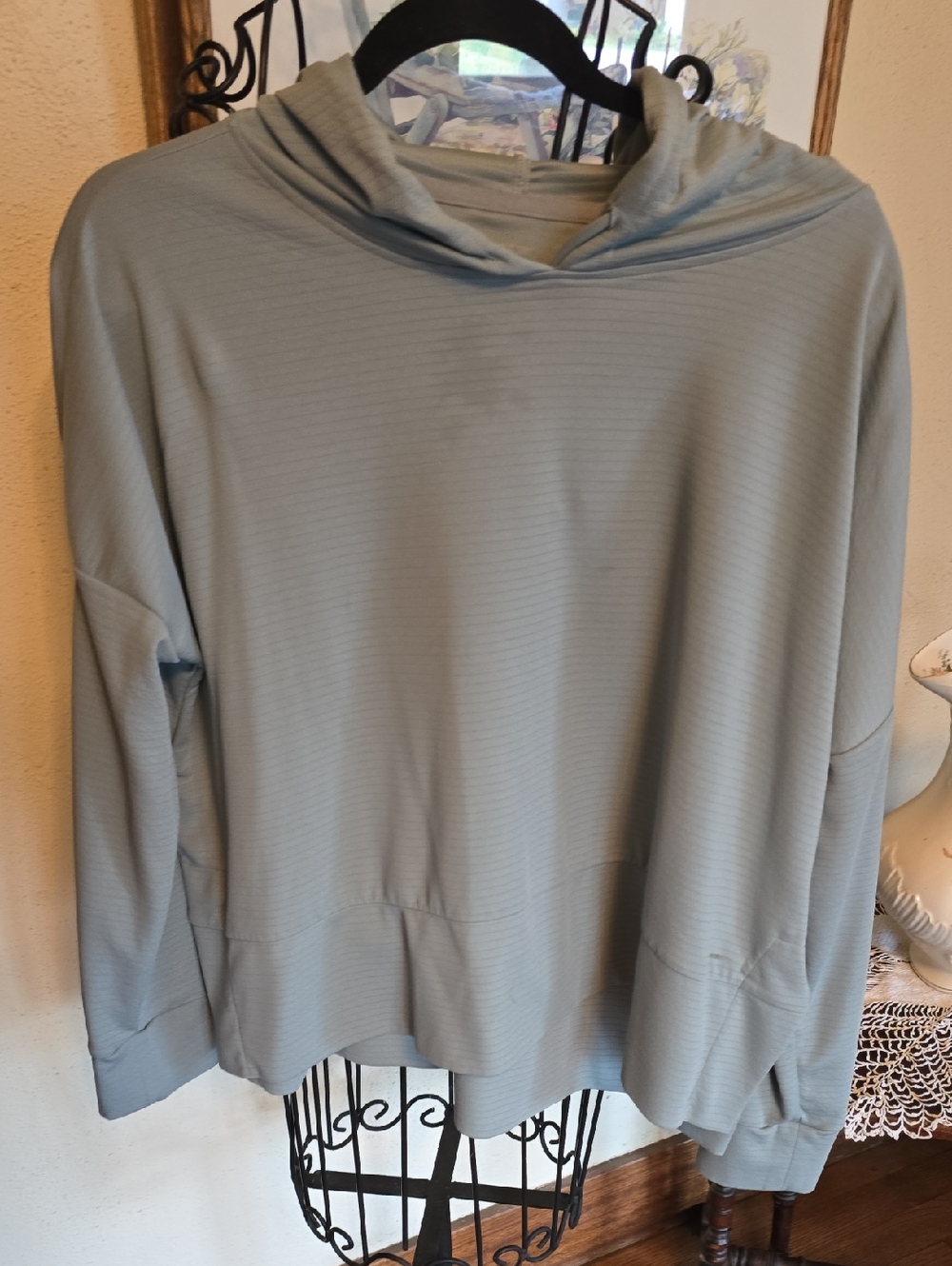 Mondetta Sage Green Performance Luxury Top with Hood